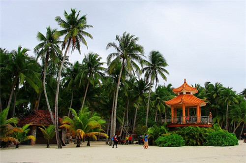 小岛韩食加盟费多少钱一个月，小岛韩食加盟费多少